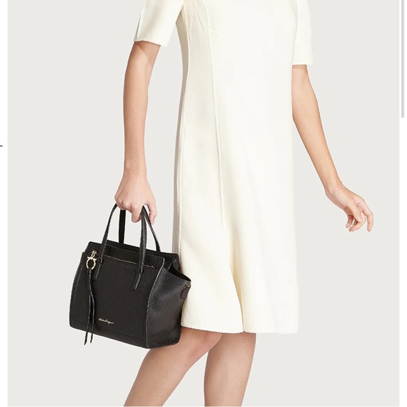 FERRAGAMO BAG (S) - Picture 2 of 8